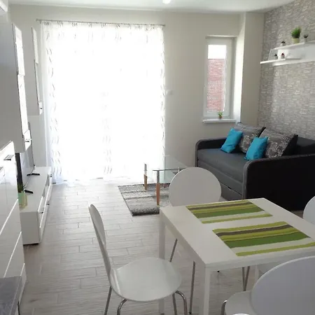 Foldszinti Apartman 15 Perc Setara A Belvarostol. Appartamento Szeged